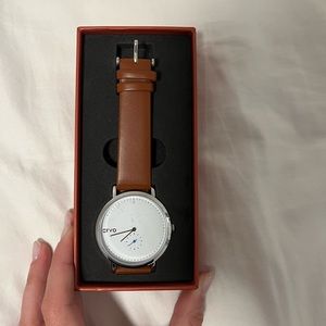 NWT Arvo “good samaritime” watch 43 mm